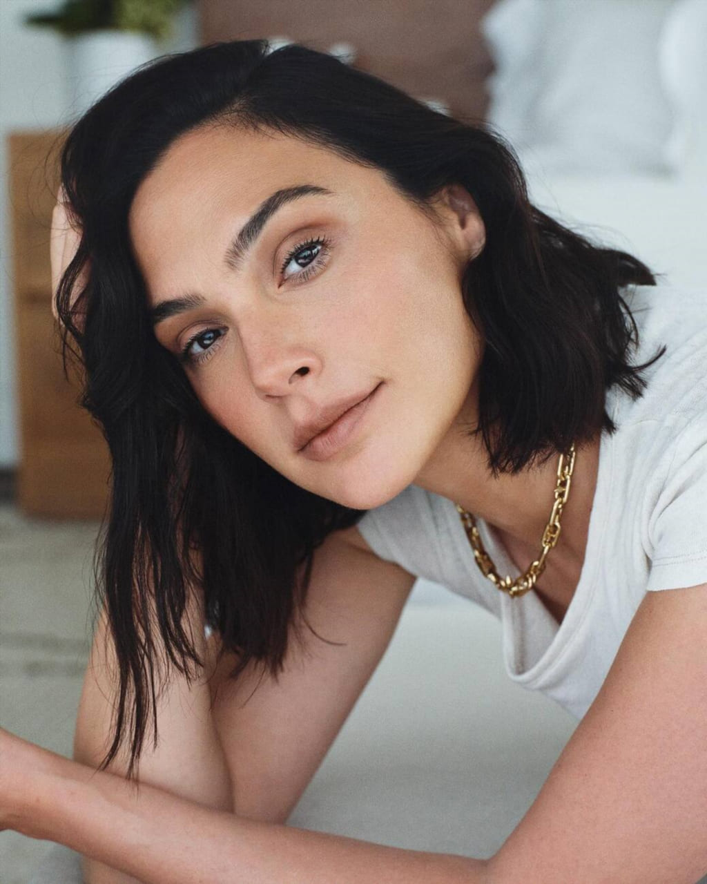 Неформально — фотосет #64 неформальные кадры Gal Gadot (детальный ракурс, кадр 64)
