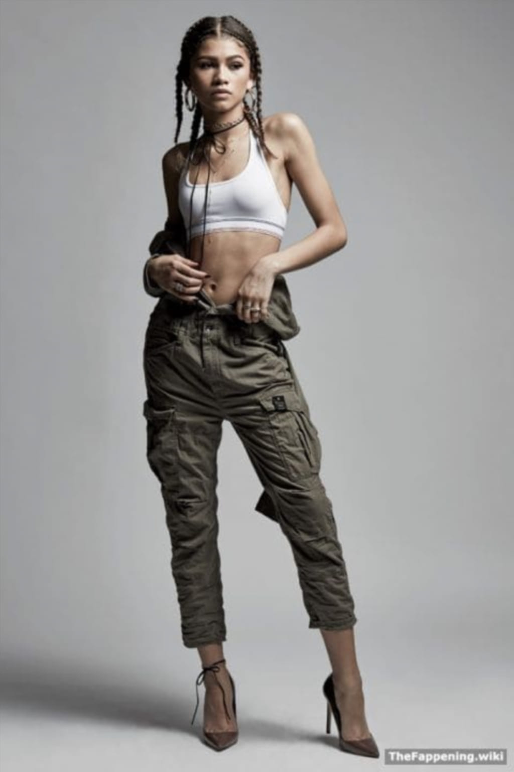 Бэкстейдж Zendaya — фотосет #46 кадры с бэкстейджа Zendaya (детальный ракурс, кадр 46)