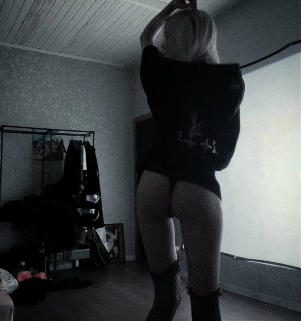 эпатажный слив Парадокси (откровенный фотосет, кадр 130)