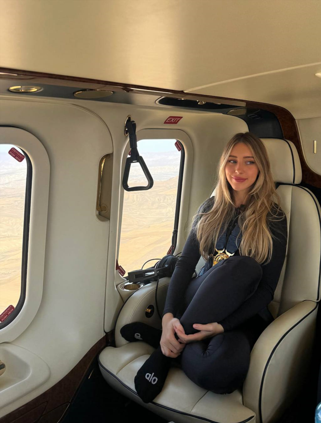 Стрим Вавиловой слив Юлия Вавилова на стриме