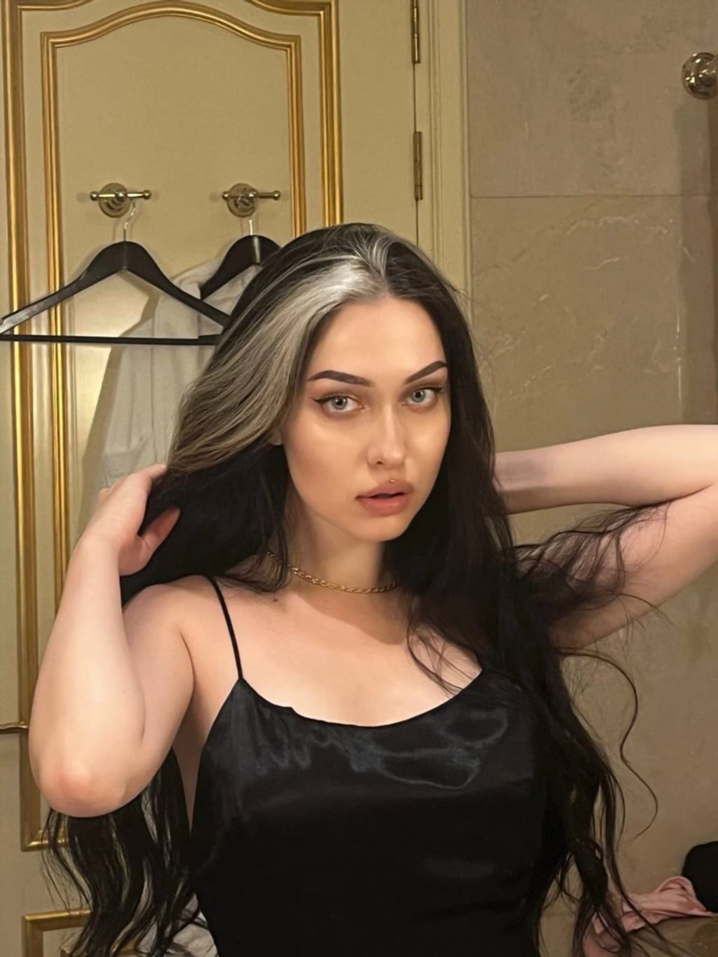 Сет Юрасовой Юлия Юрасова в новом сете