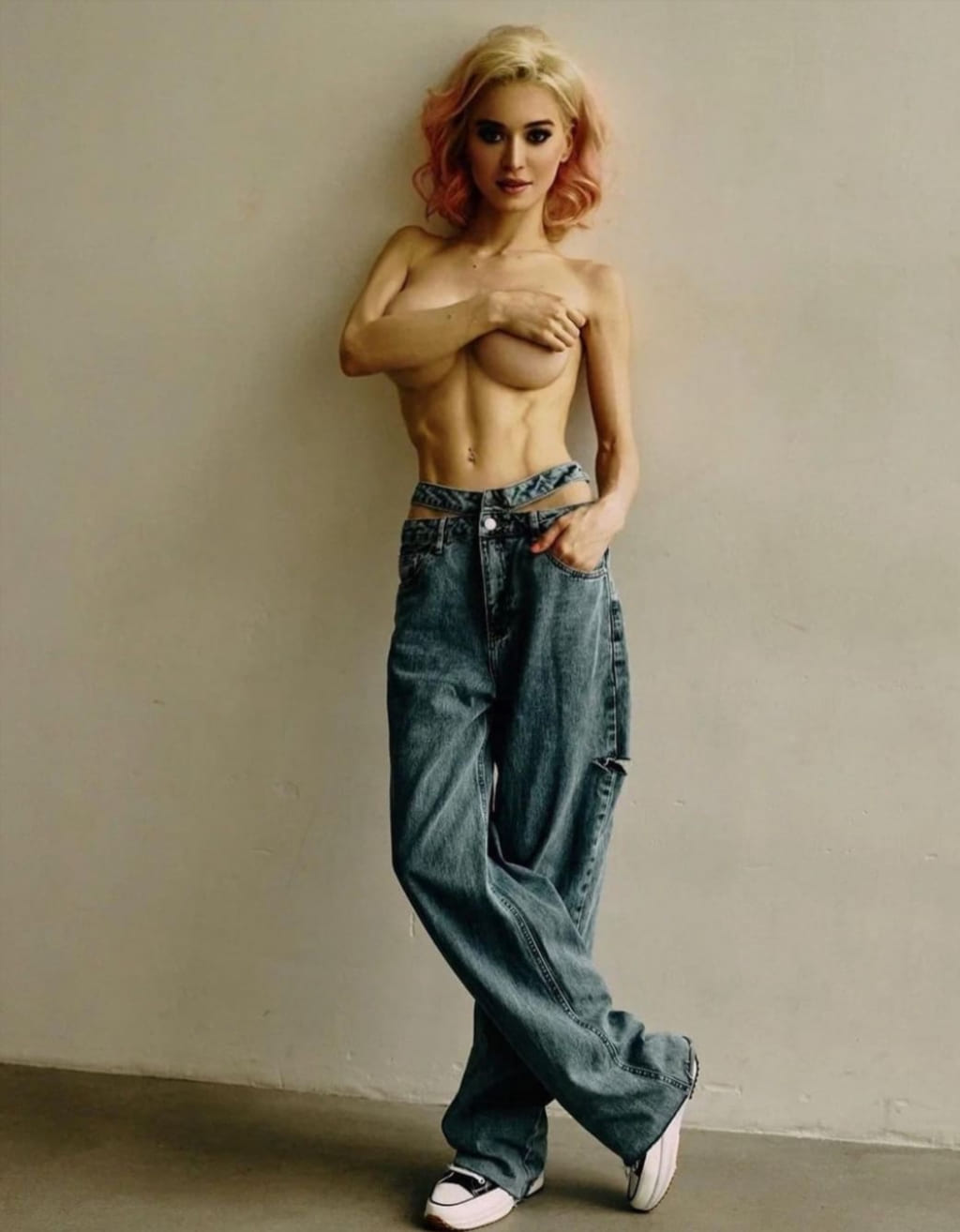 Откровенный образ — фотосет #40 откровенный образ Liqueen Maniac Alisa (кадры из закрытого архива, кадр 40)