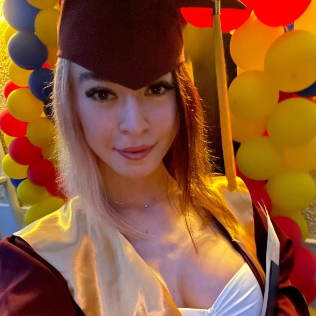 Соблазнительный вид — фотосет #87 соблазнительная Maniac Alisa фото (подборка из сета, кадр 87)
