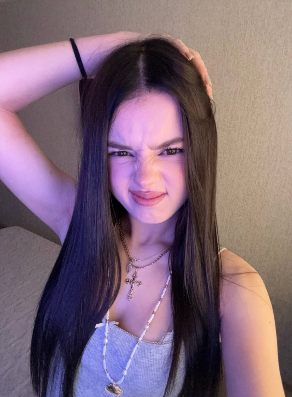 горячие кадры Xdhka